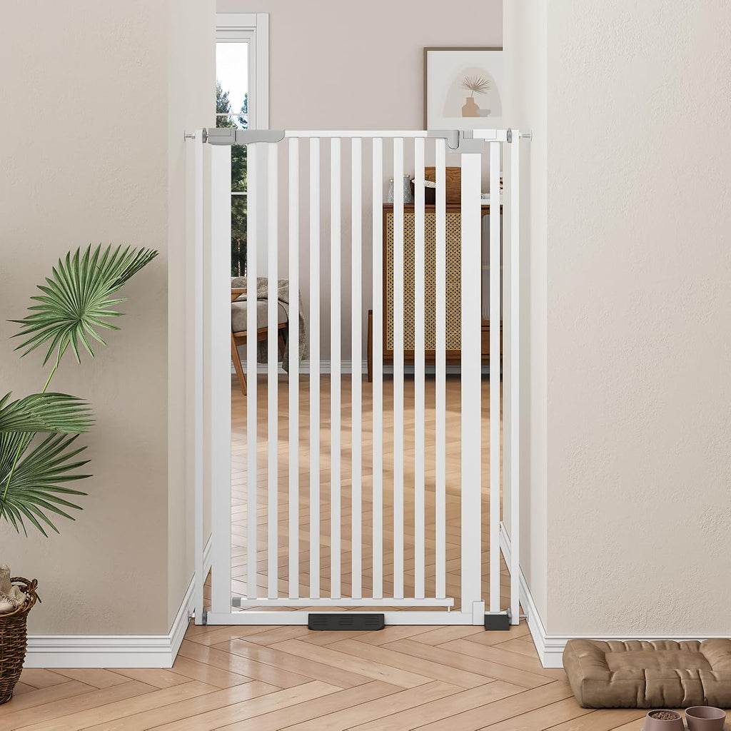 GOODNEST GATEWAY | No-Drill Adjustable Pet Gate