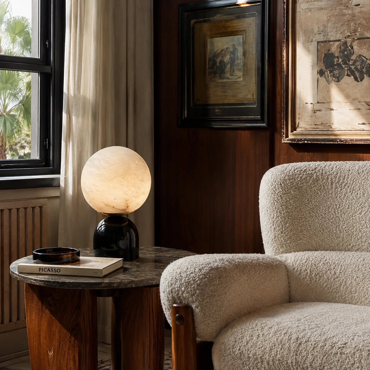 GOODNEST LUNA | Alabaster Globe Table Lamp