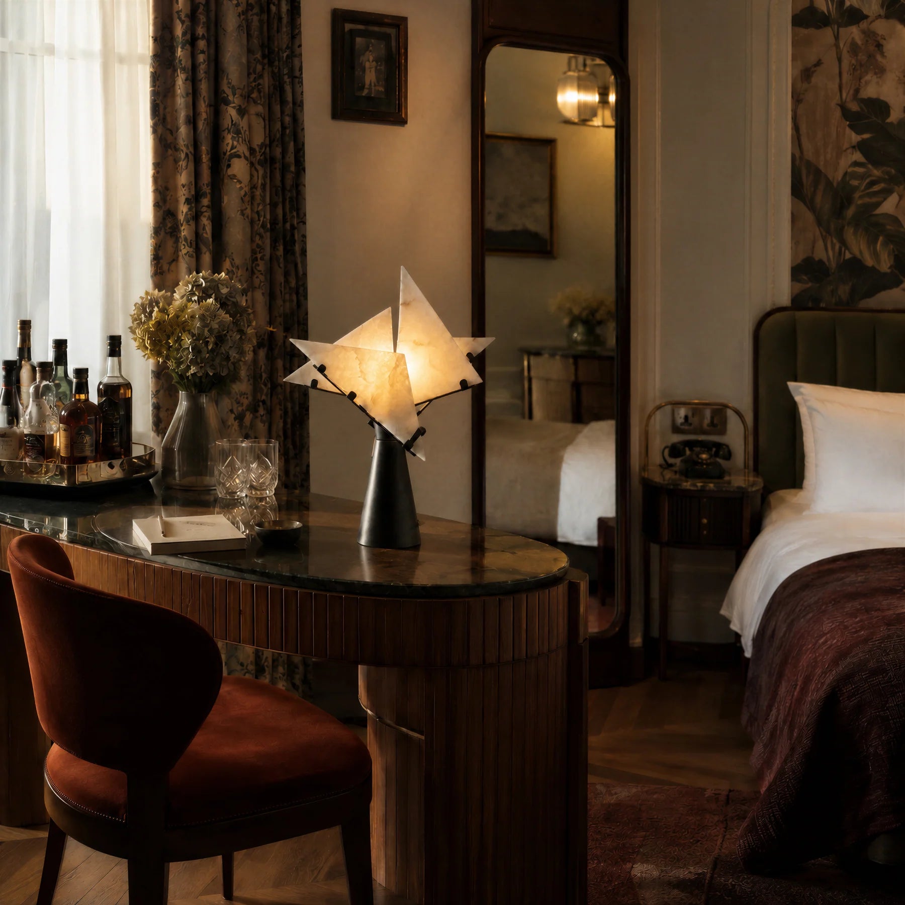 GOODNEST SIENNA | Alabaster Table Lamp