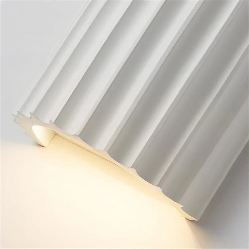 Cairn Resin Wall Light