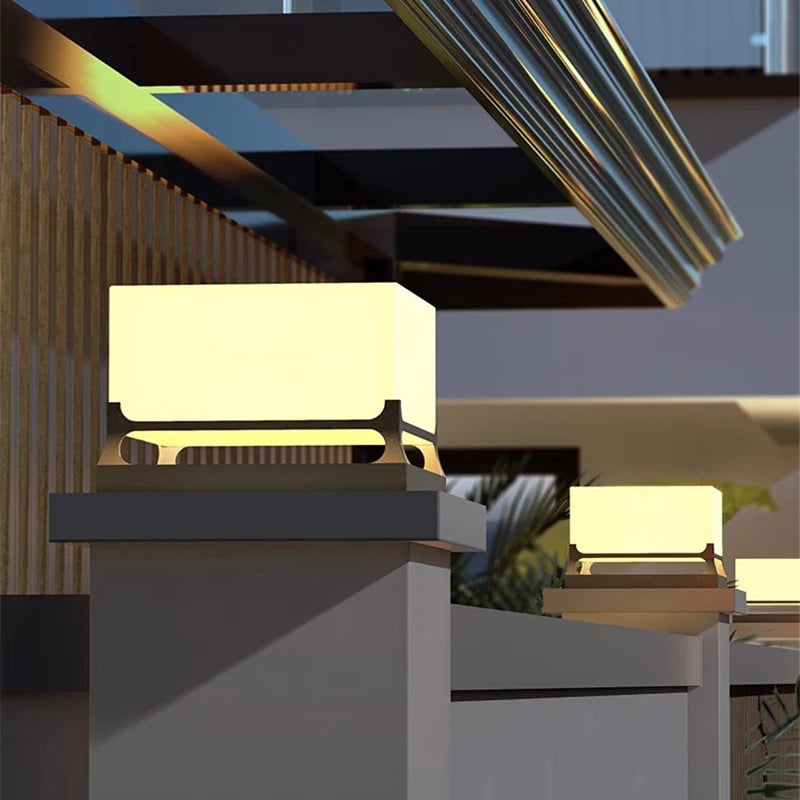 GOODNEST PIER | Modern Solar Post Light