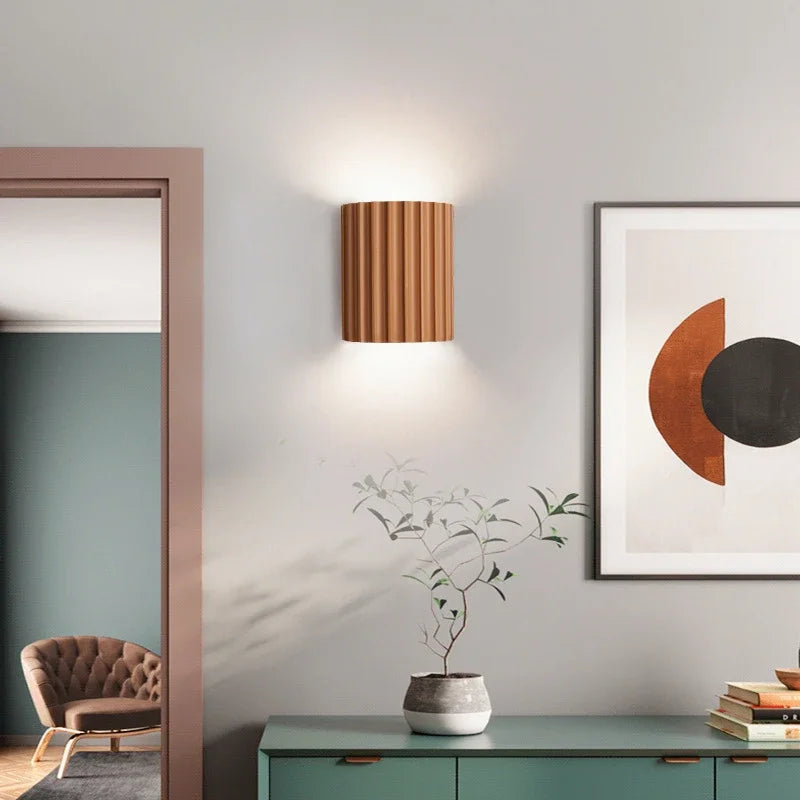 Cairn Resin Wall Light