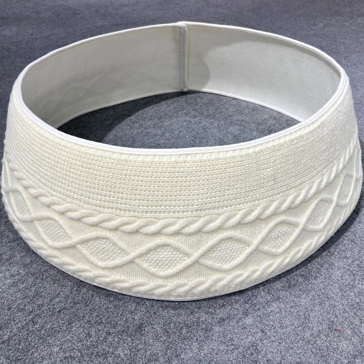 Cable Knitted Christmas Tree Collar