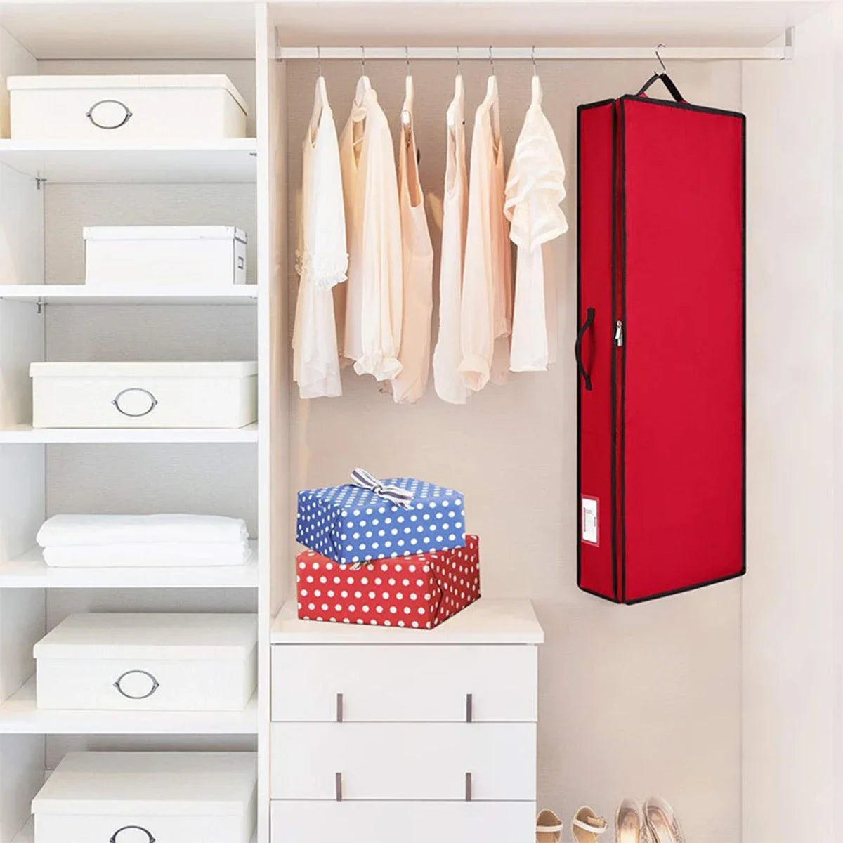 Quiver Gift Wrap Organizer Bag