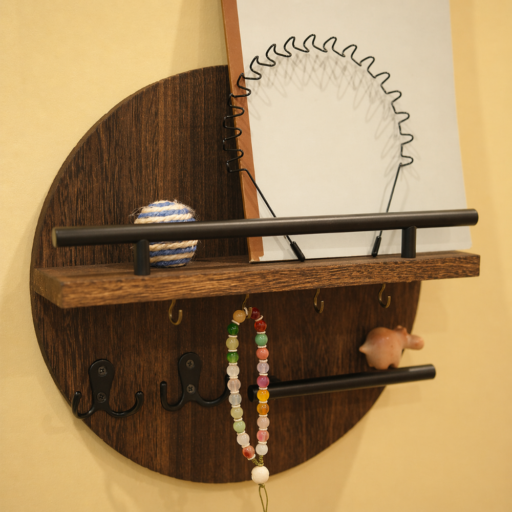 Tally Round Wooden Key Holder