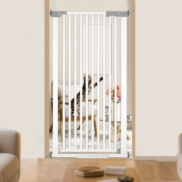 GOODNEST GATEWAY | No-Drill Adjustable Pet Gate