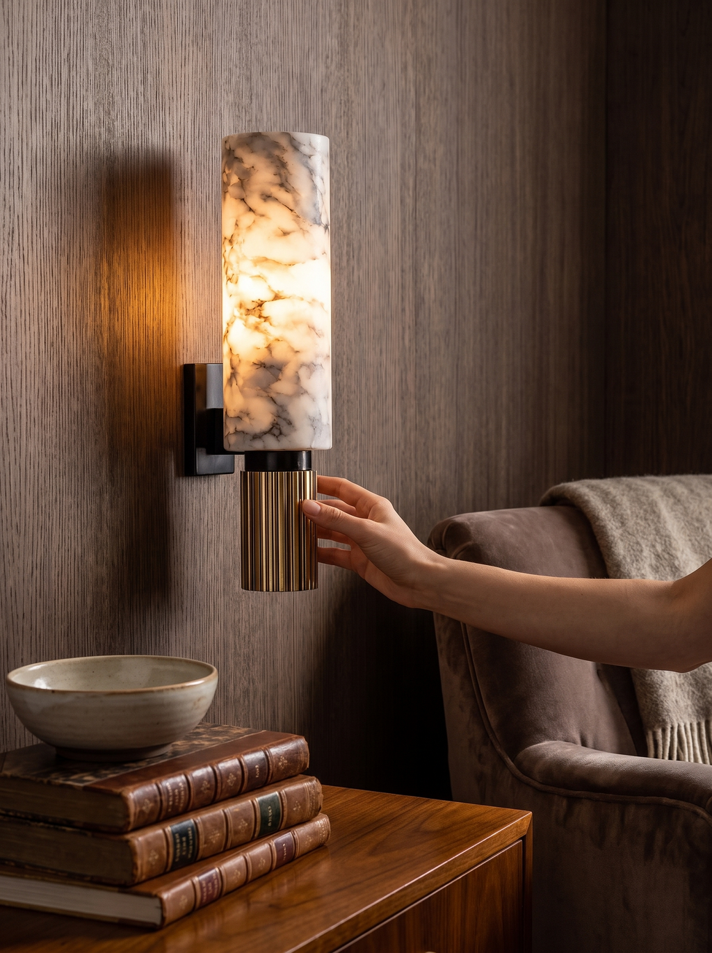 GOODNEST QUARRY black wall mount with brass toned fluting