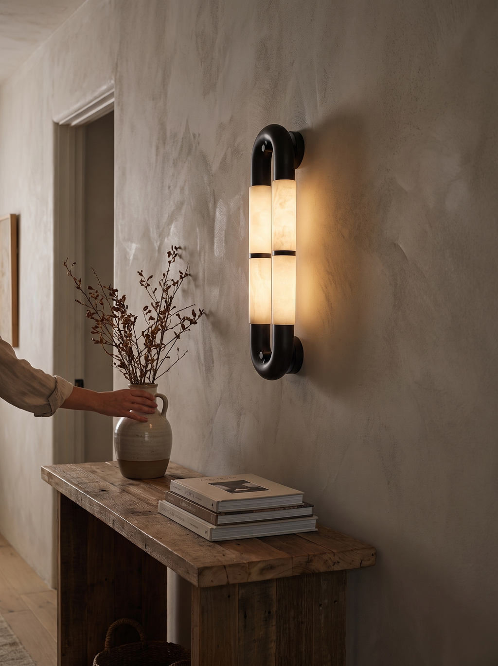 GOODNEST HOOP wall light with no visible bracket behind it