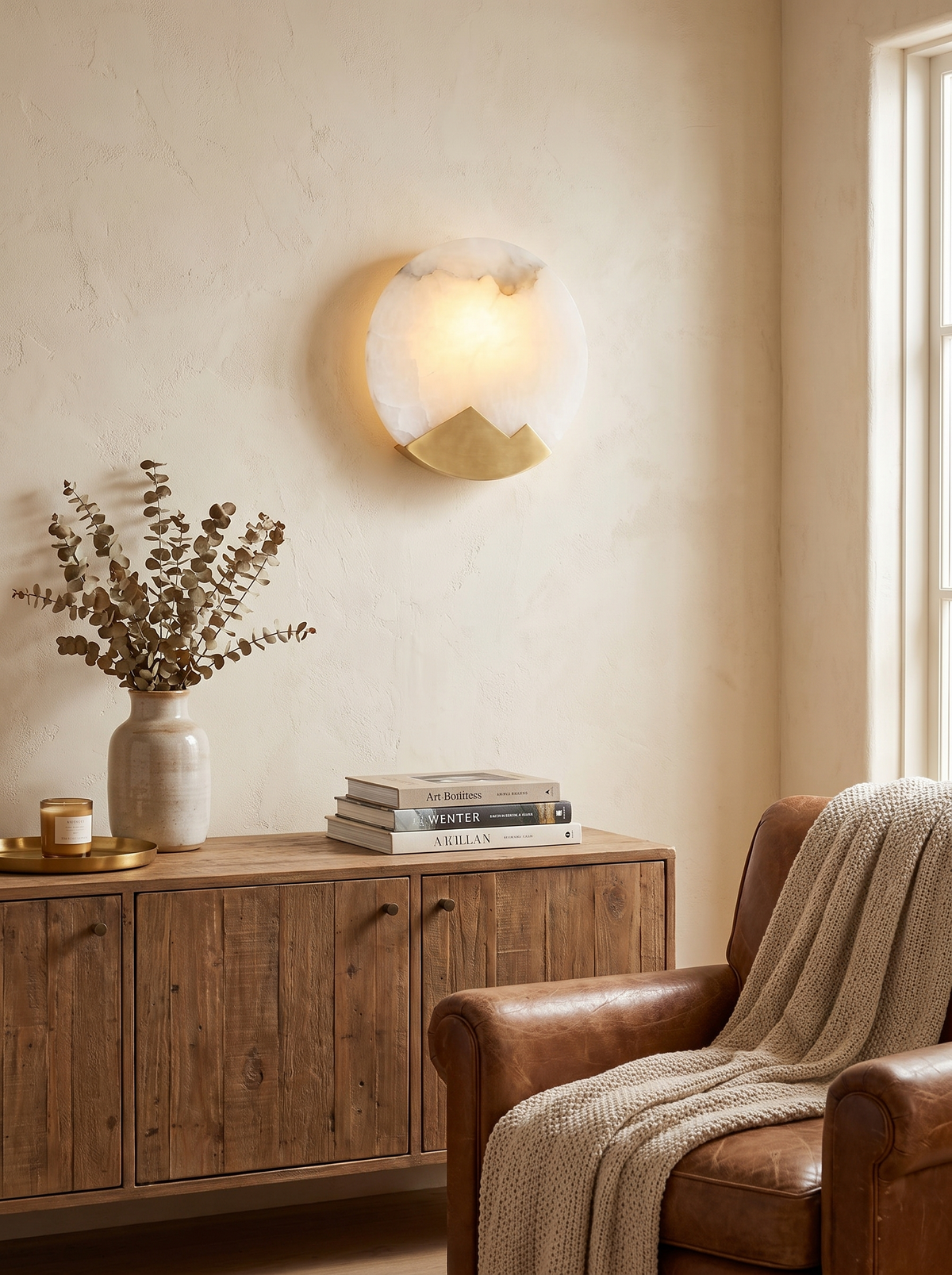 LINEN alabaster wall light metal accent